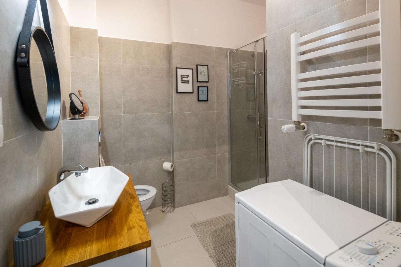 Apartament Zakatek Z Miejscem Parkingowym Bielsko-Biała Kültér fotó